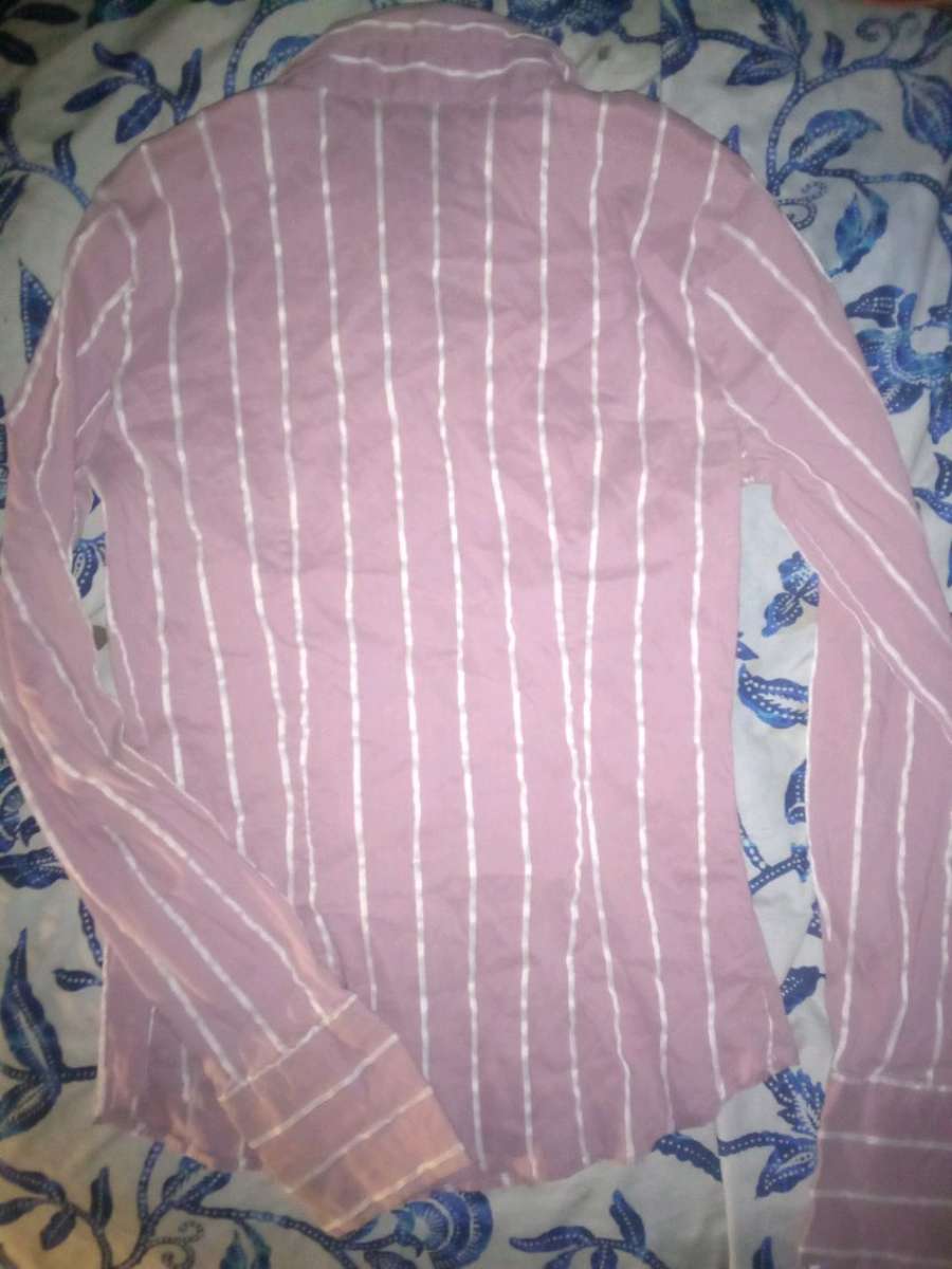 CHARLOTTE RUSSE DRESS SHIRT