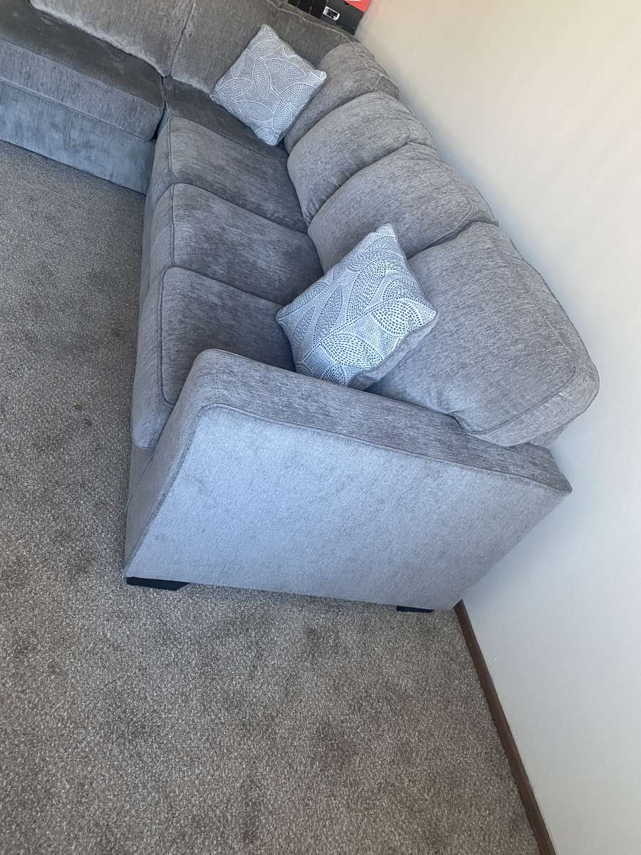 L sofa