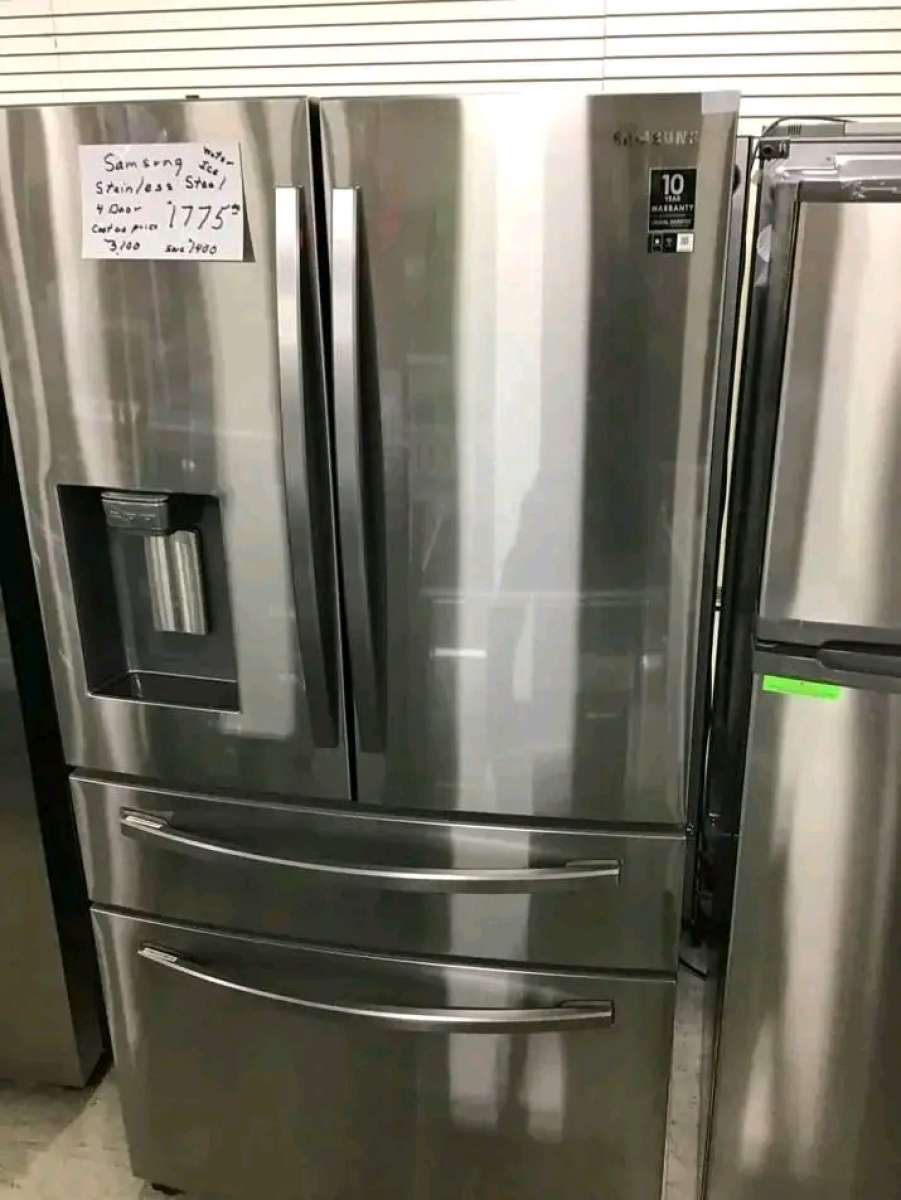 Samsung stainless steel 4 door refrigerator