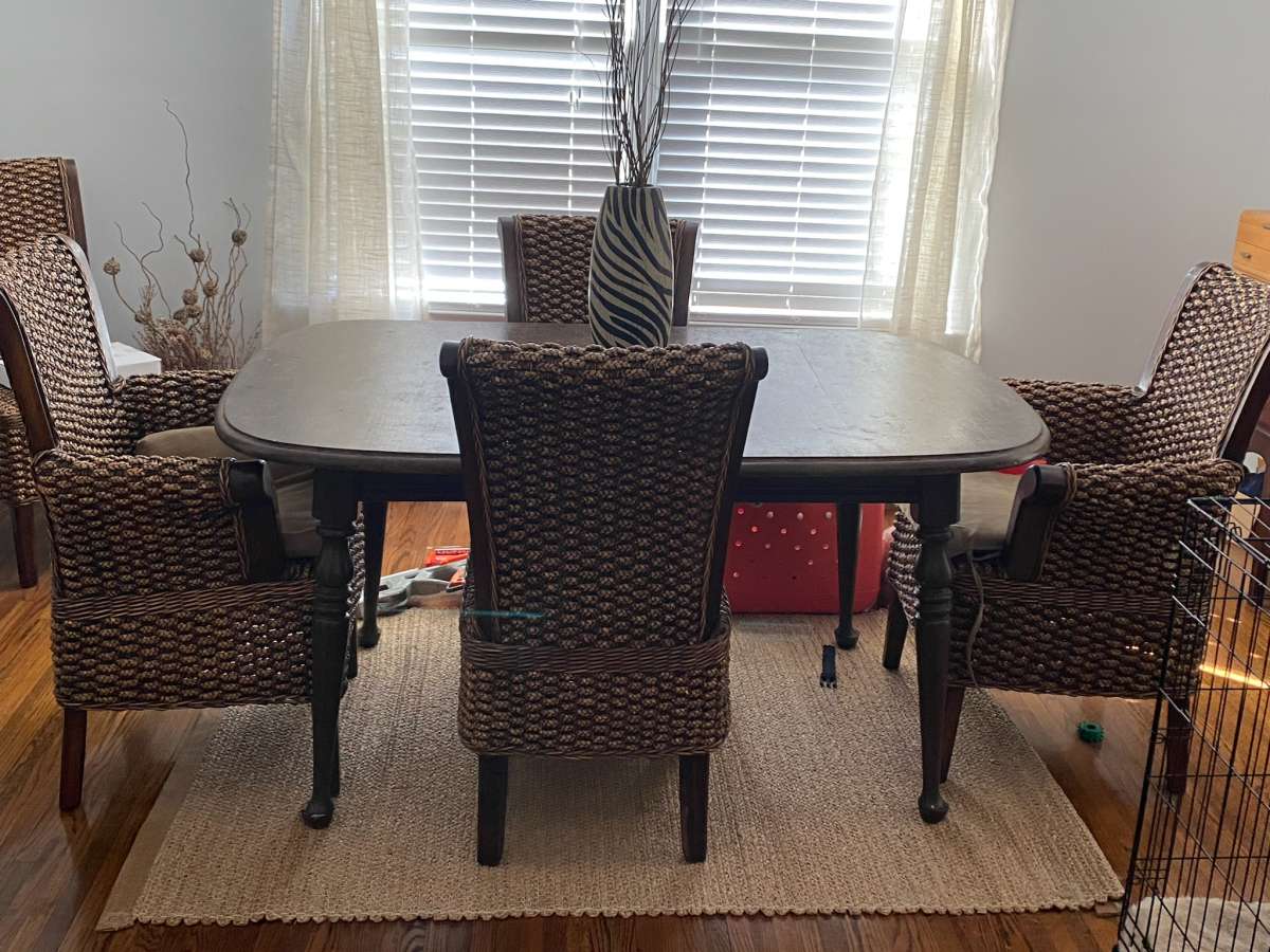 Dining set