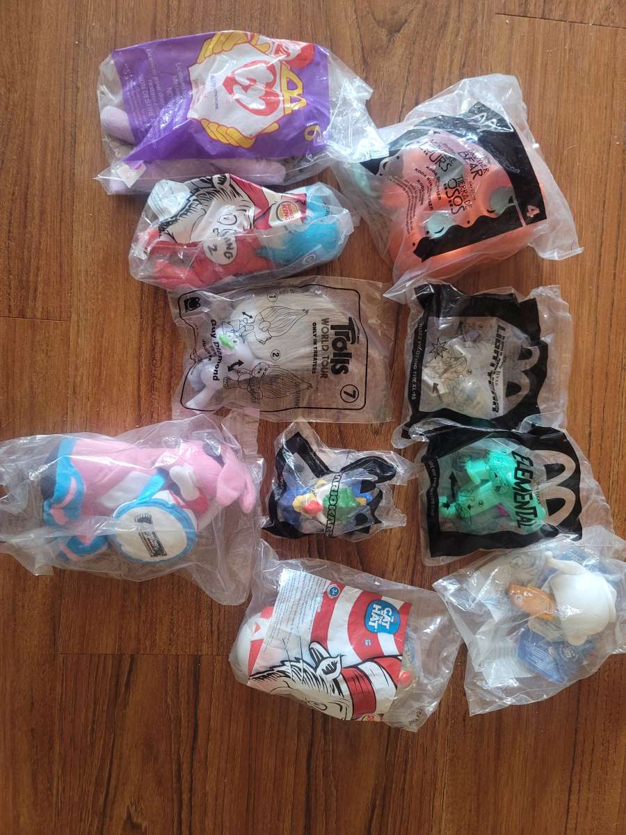 Burger king and mcdonalds Happy meal toys
