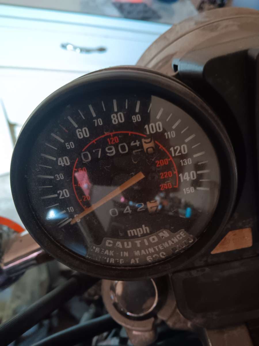 82 honda magna v45 750