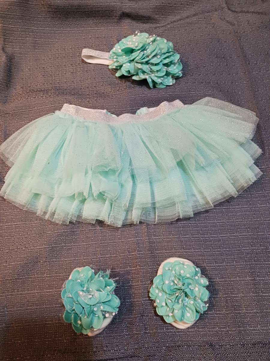 Baby Face brand tutu outfit new never used