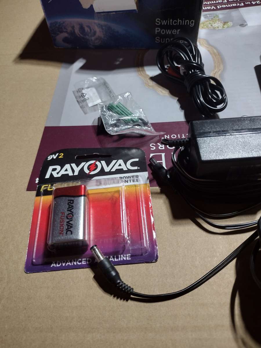 mini wireless spy cam and plug in receiver