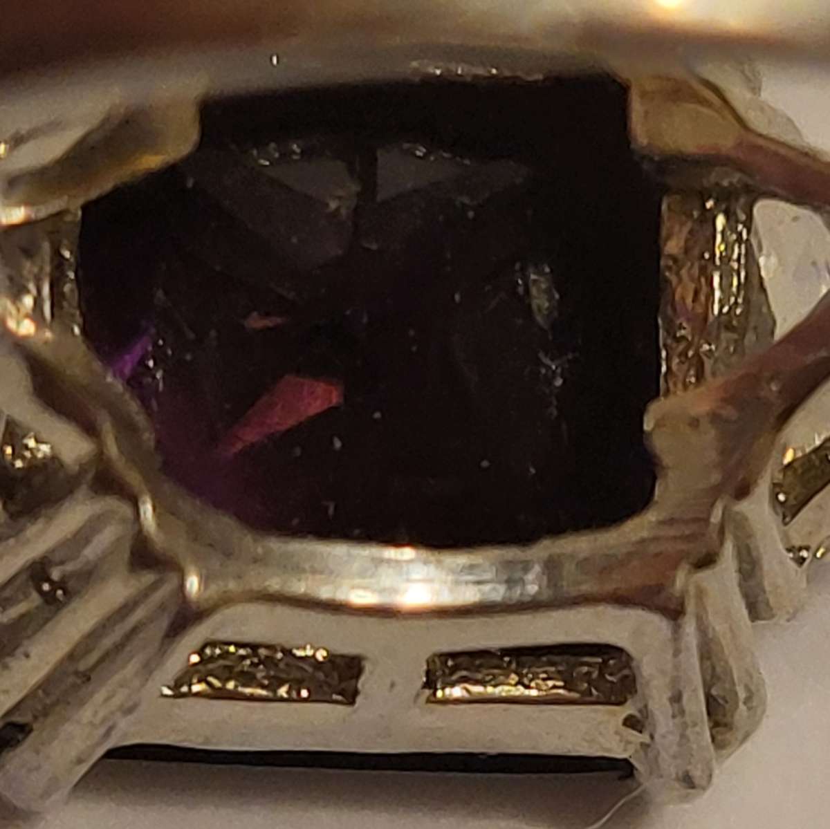 purple snd clear silver tone ring