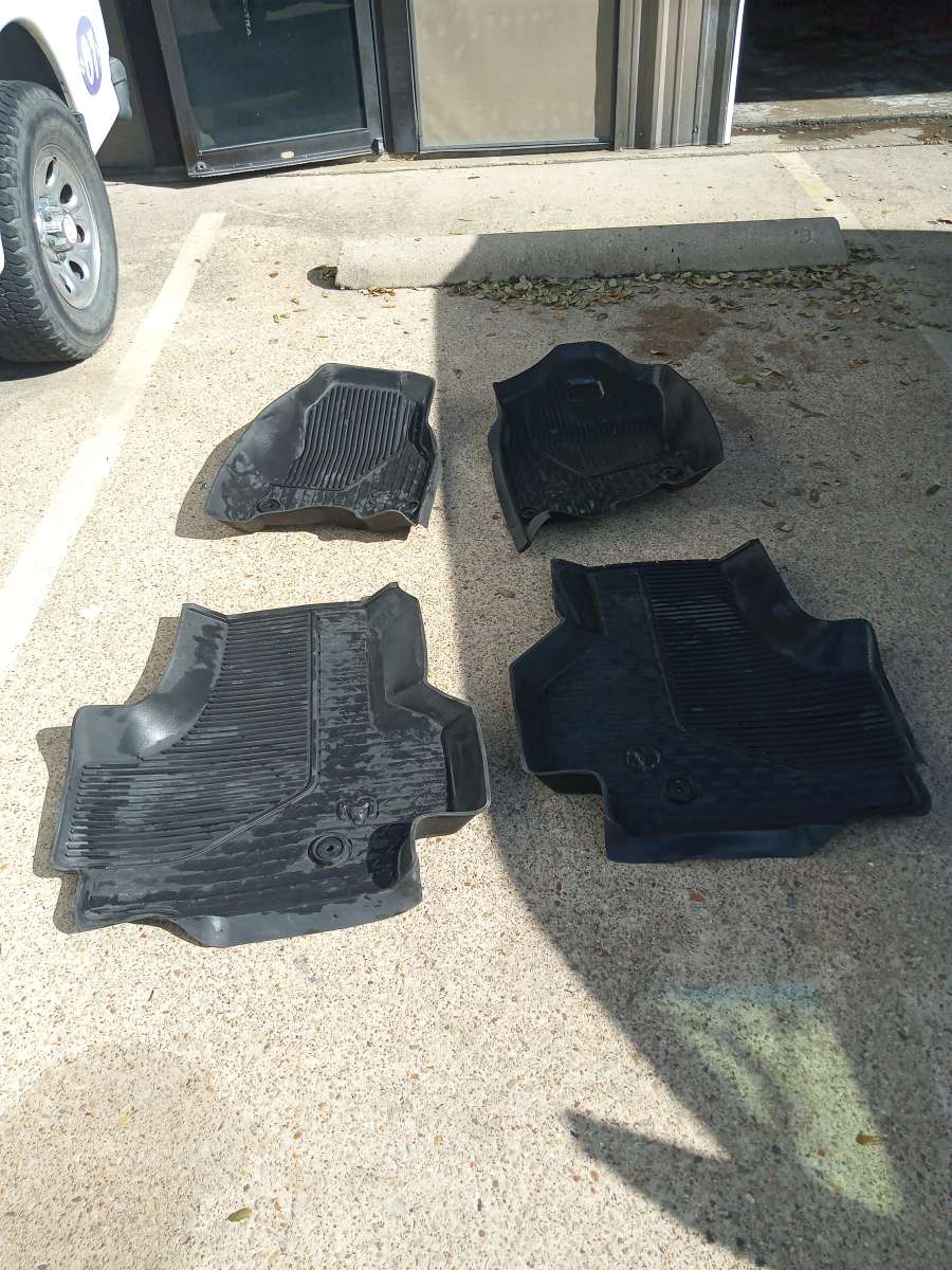 ALL WEATHER FLOOR MATS   RAM