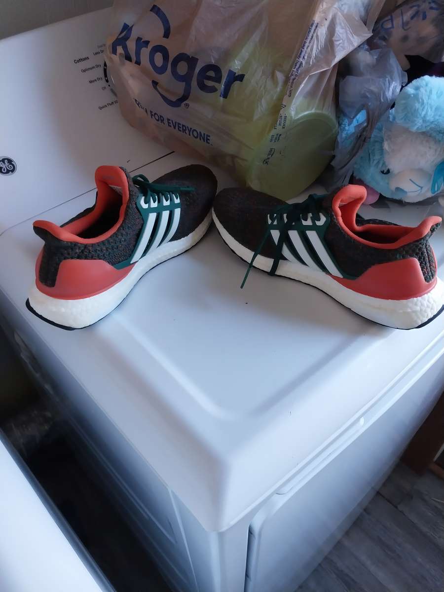 Adidas Miami hurricane