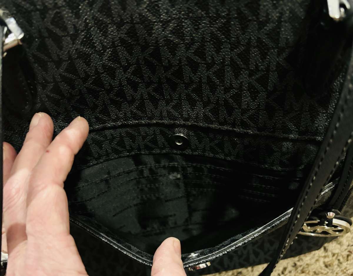 BRAND NEW MICHAEL KORS HANDBAG