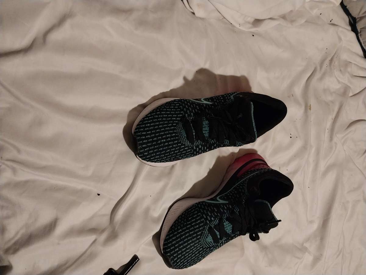 nike Retreat infinity size 7 half mens