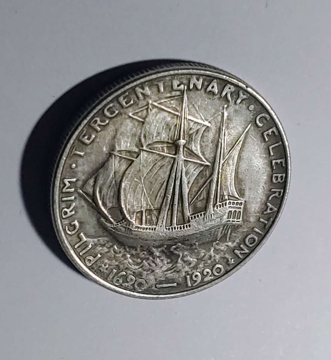 1920 US PILGRIMS HALF SILVER DOLLAR