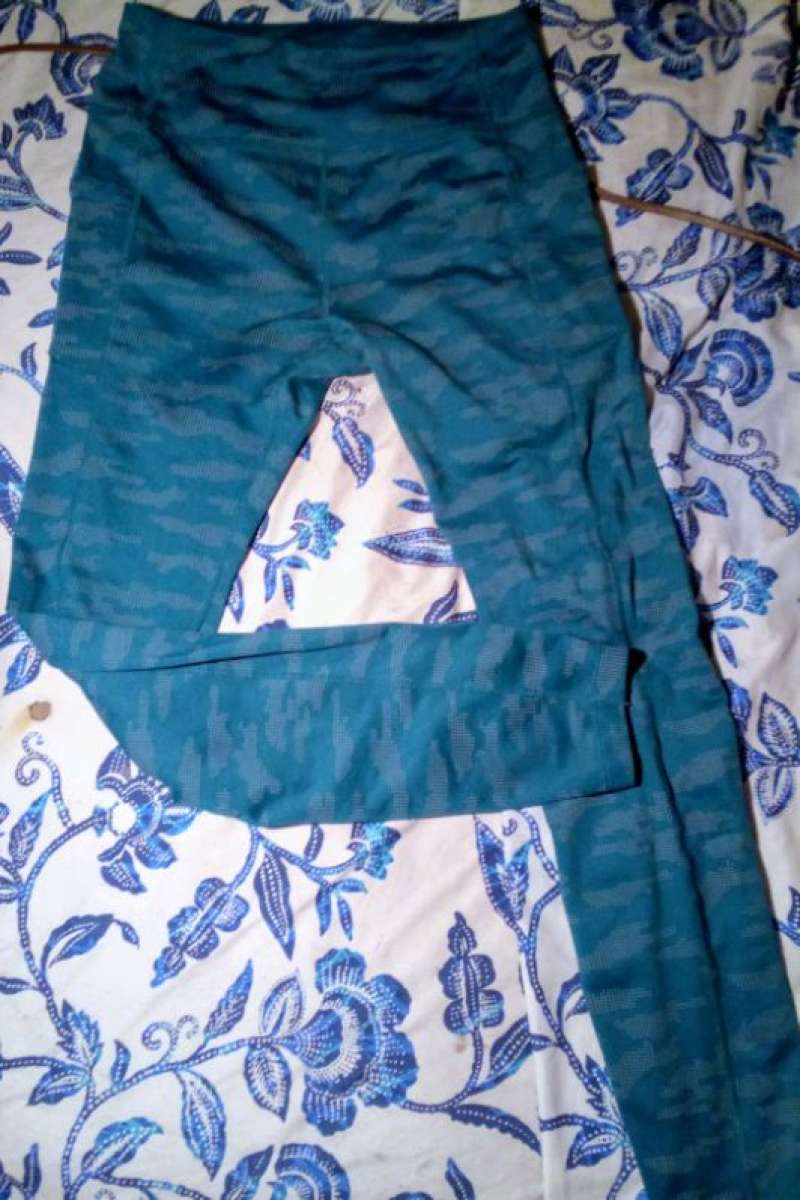 AVIA LEGGINGS SZ XSMALL