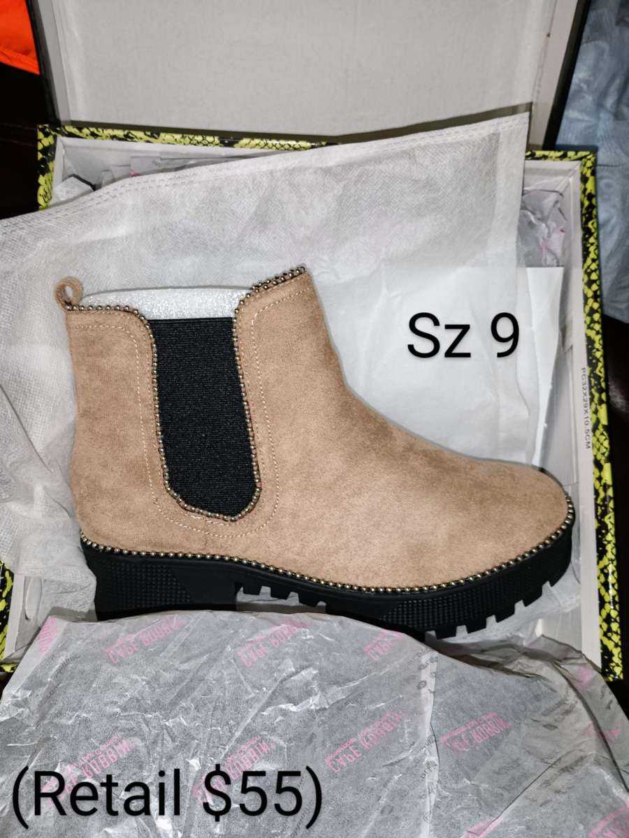 Cape Robbin Boots NIB