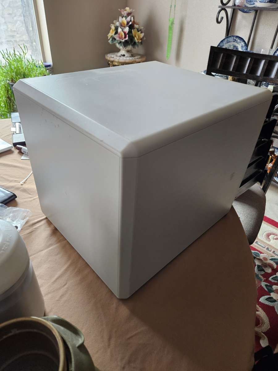 small over desk organizer