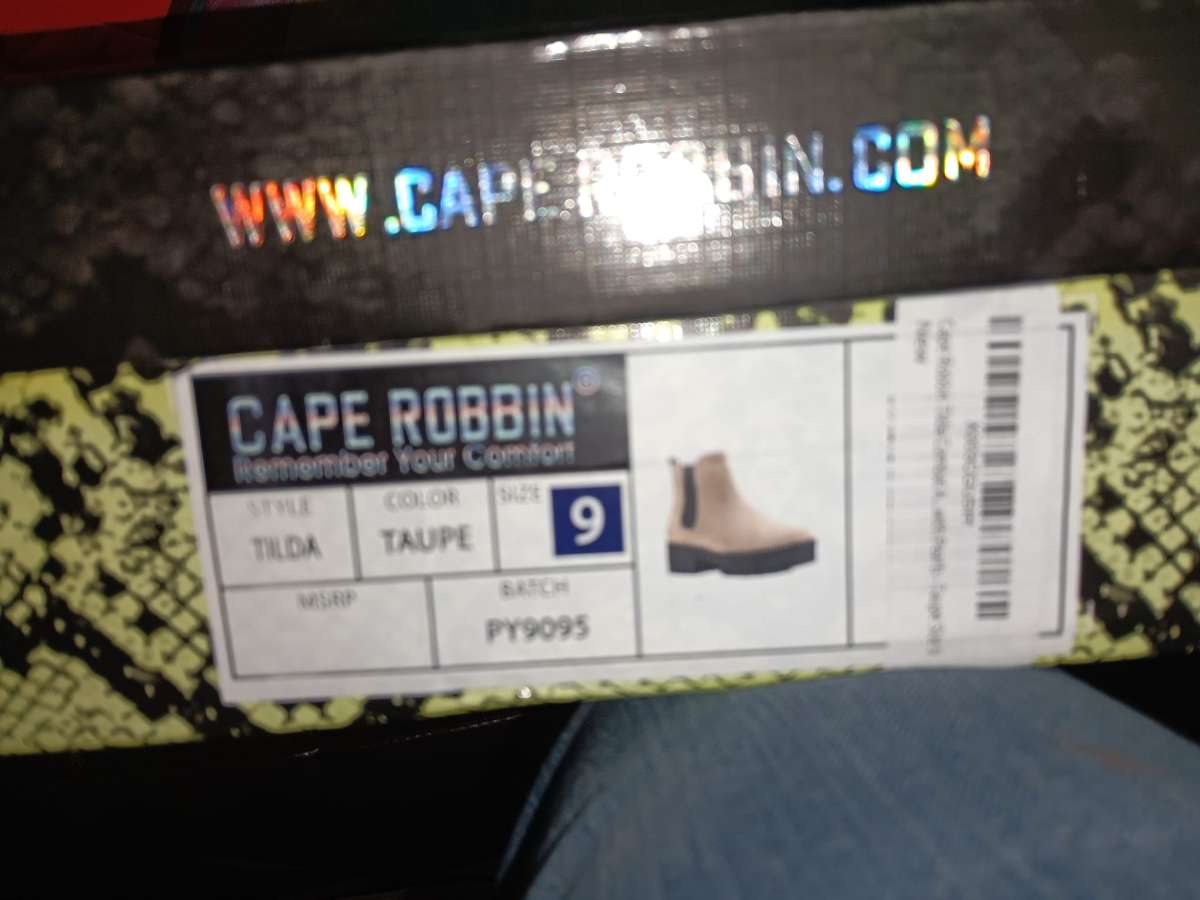 Cape Robbin Boots NIB