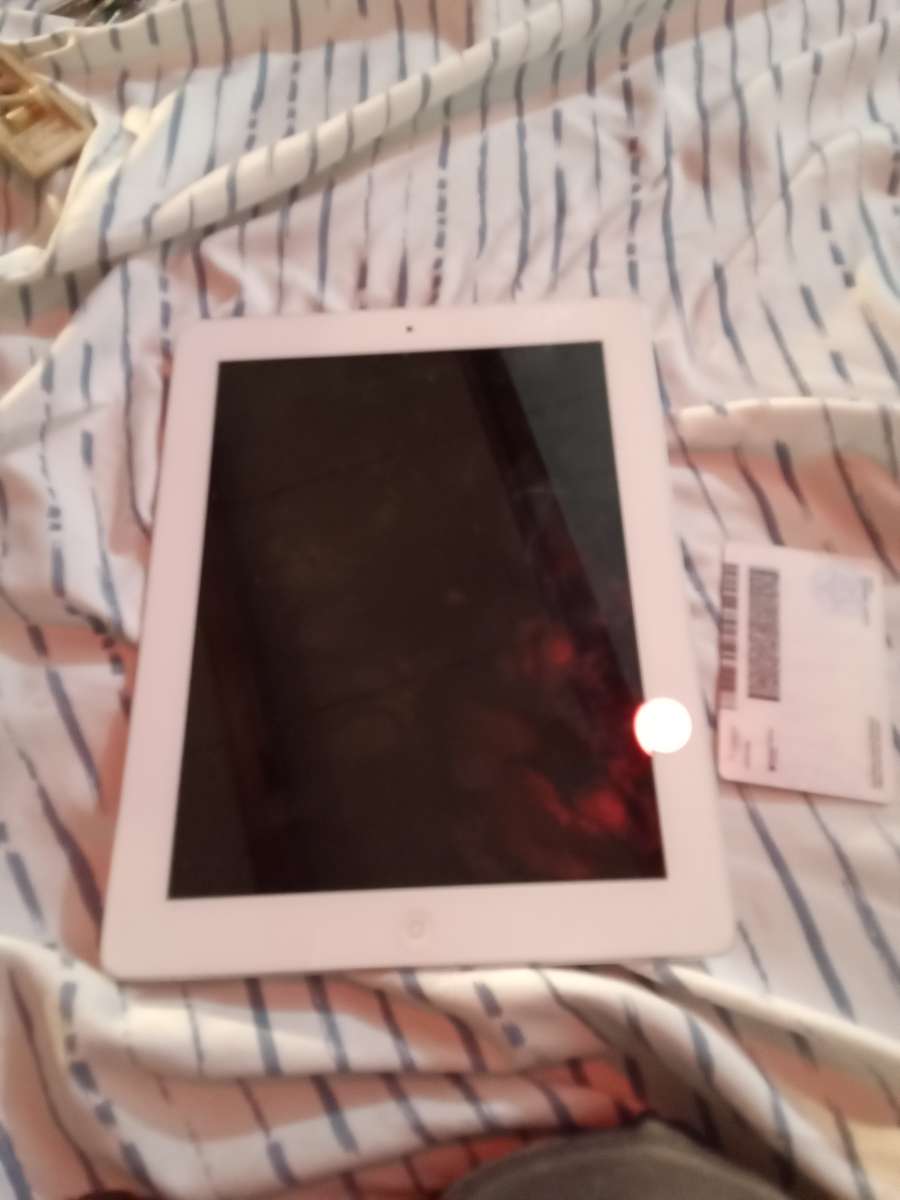 I pad needs to be unlocked from apple store