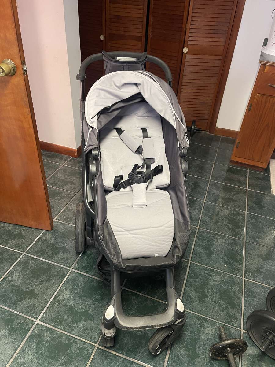 4 Moms moxi stroller