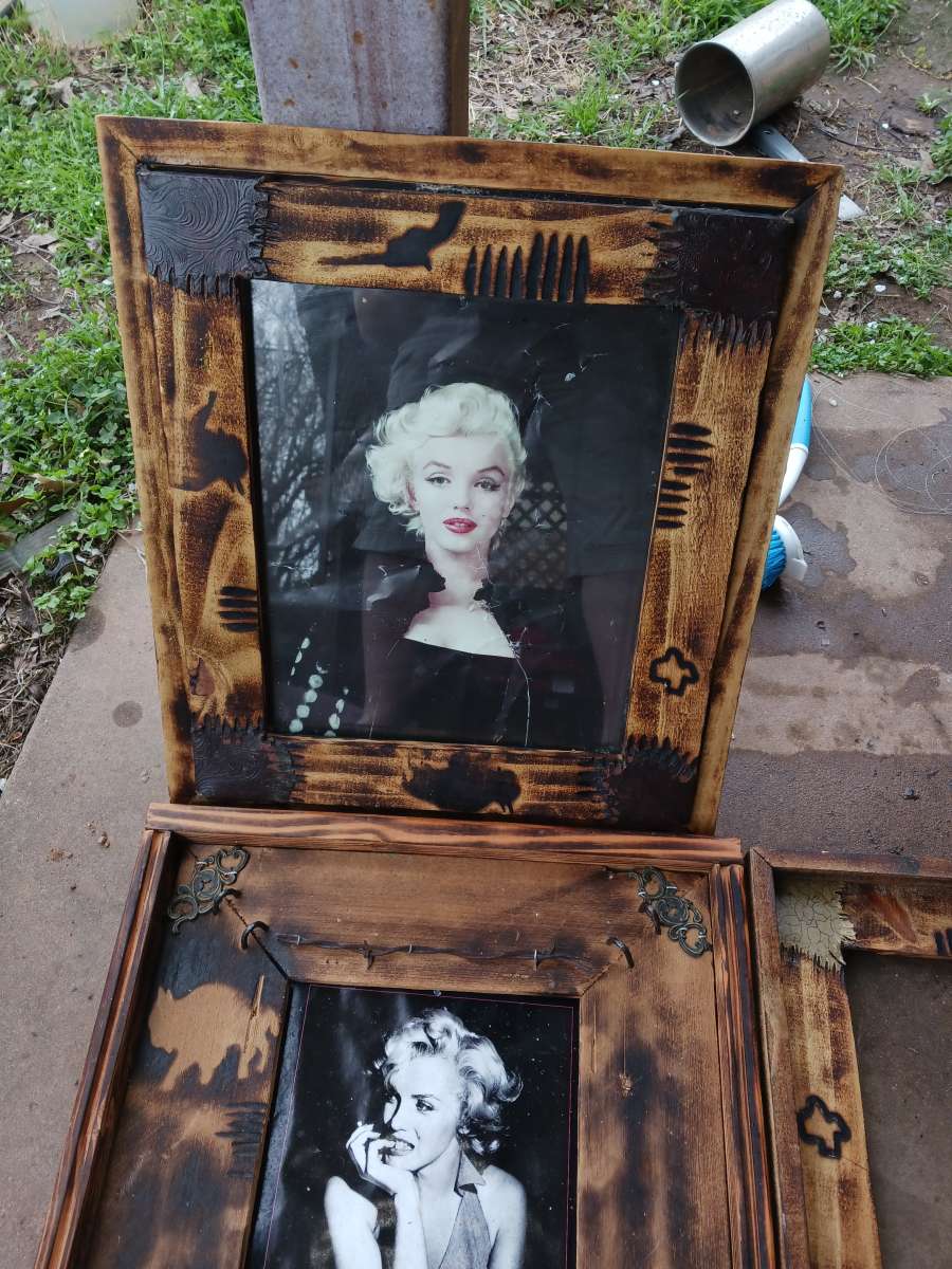 house decorations for all of them is 90