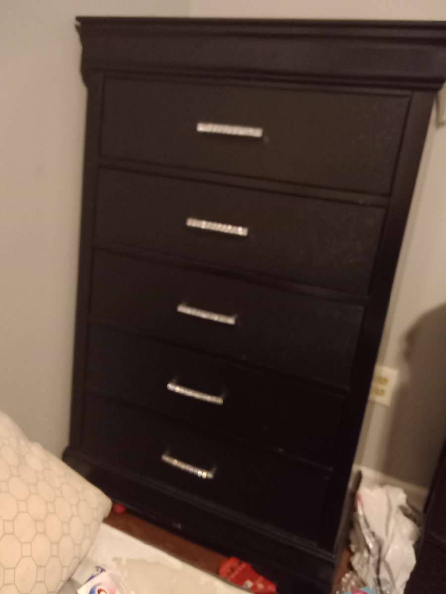 dresser and nightstand