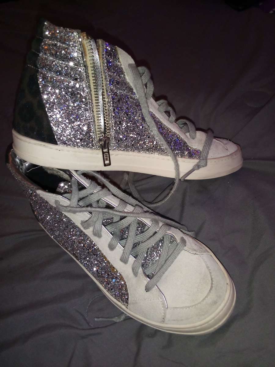 P448 girls skate shoes