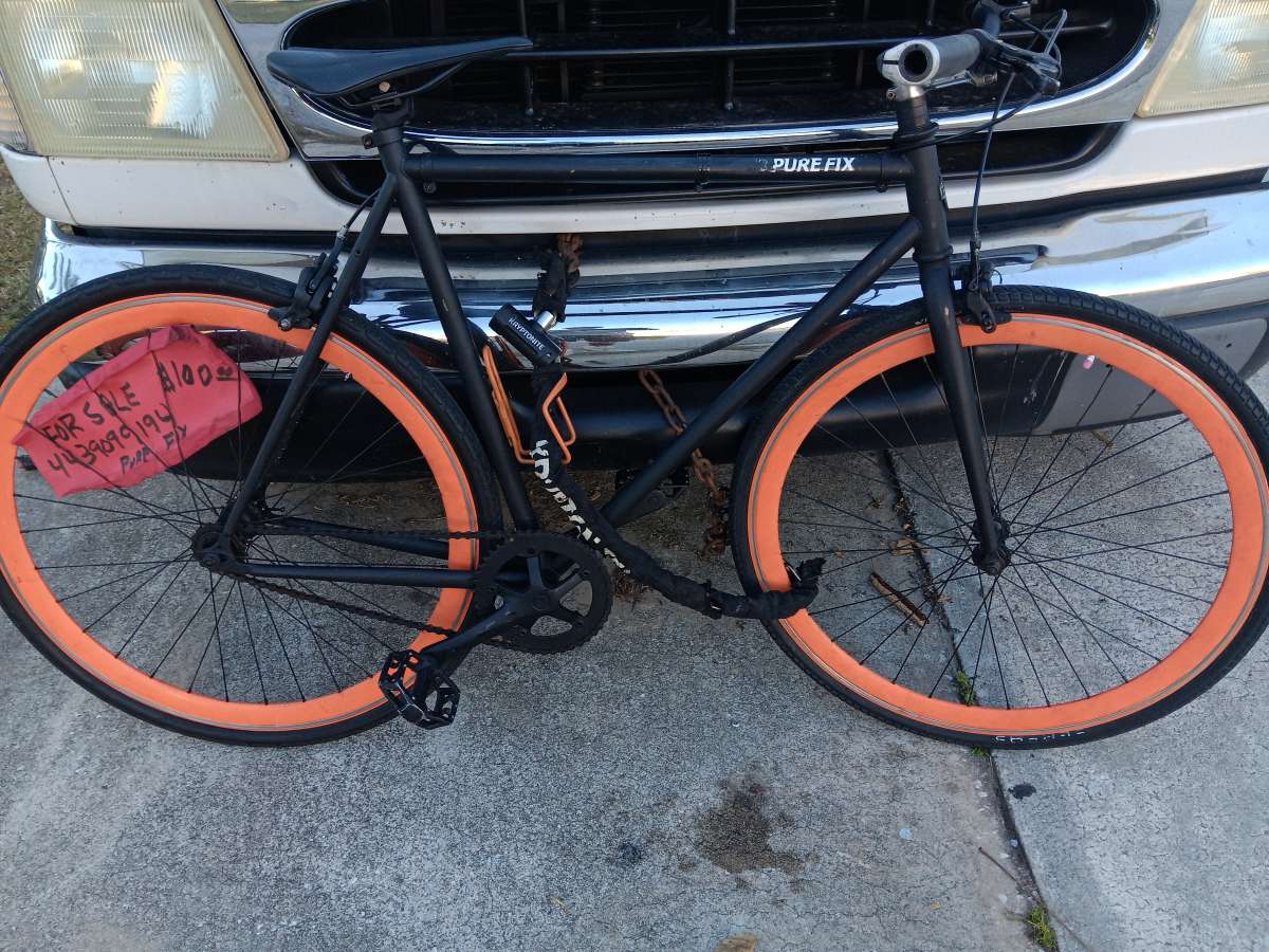 Pure Fix bicycle