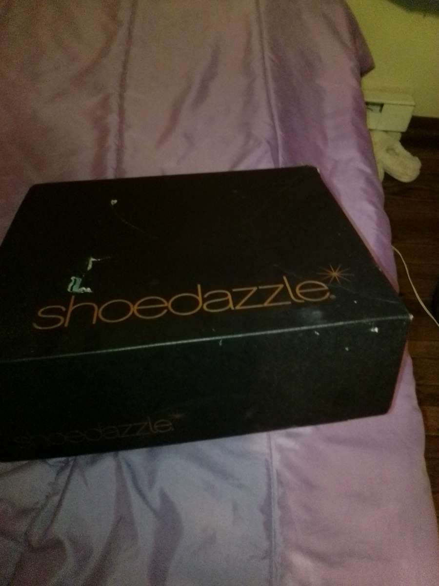 Womans sz 9 new Gladiator sandals