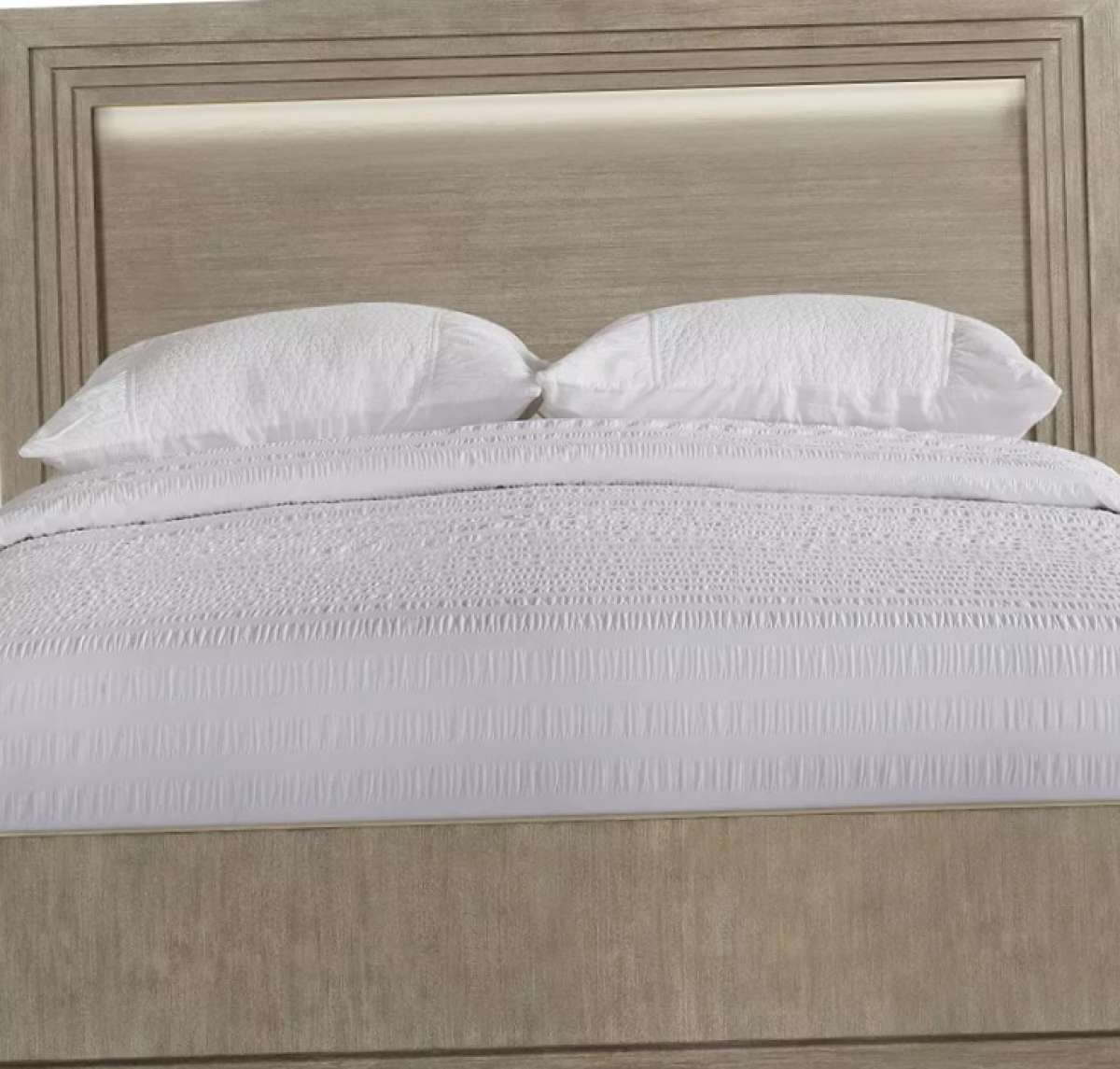 Cascade Queen Bed