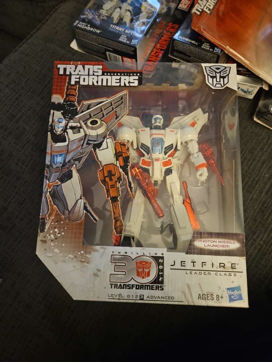 Transformers Generations Jetfire