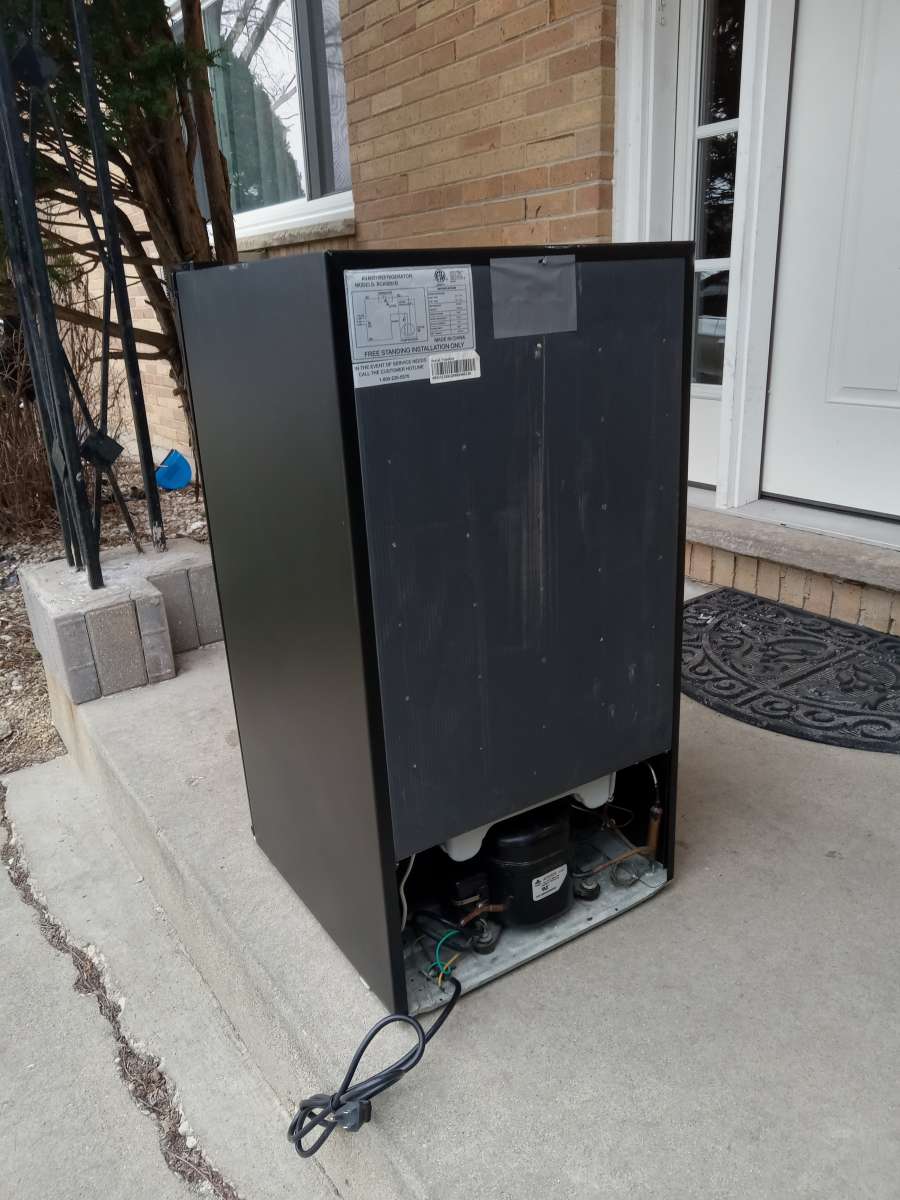 mini refrigerador listo para las chelas