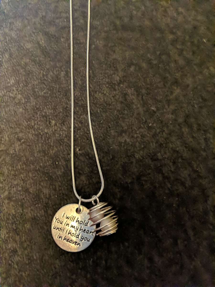 Memorial necklace