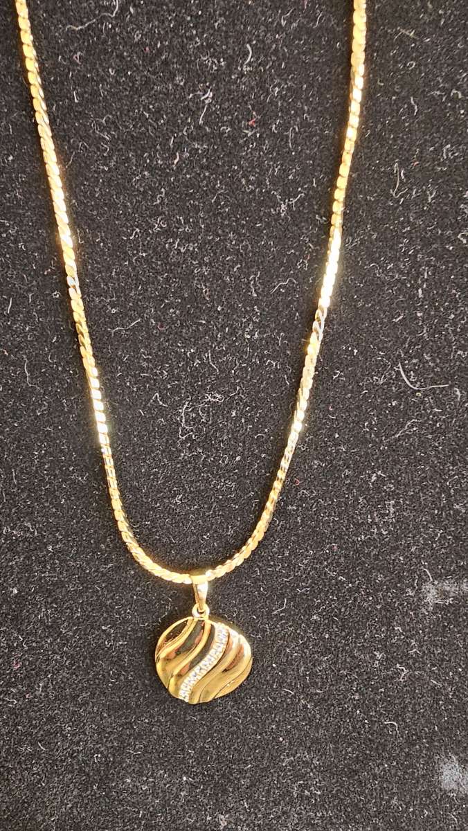 neckless with pedant 44 cm