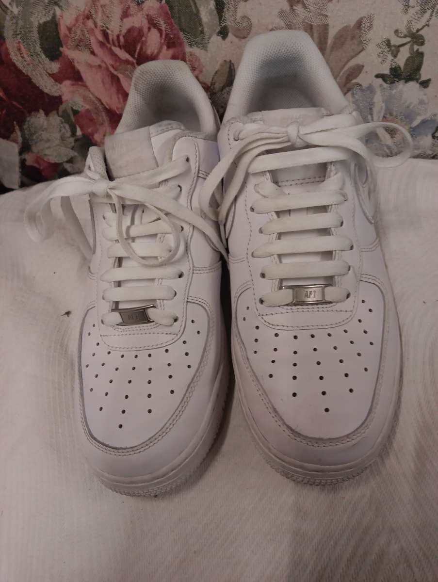 air force one tennis shoes