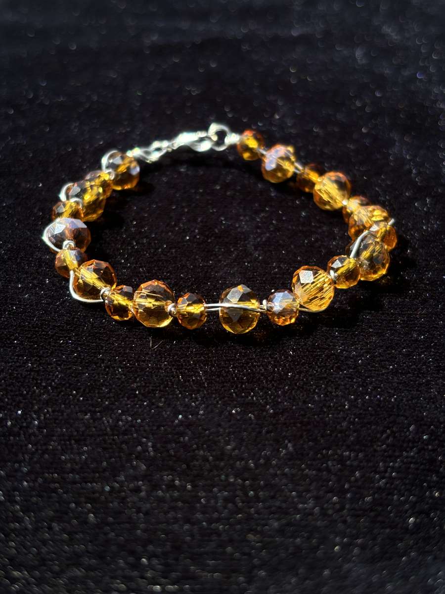 Handamde wire wrapped beaded bracelet
