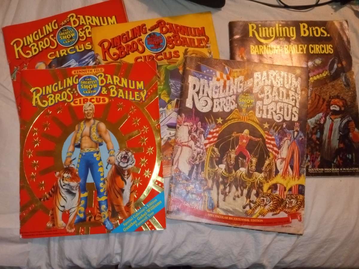 original 1970   Ringling bros  magazine