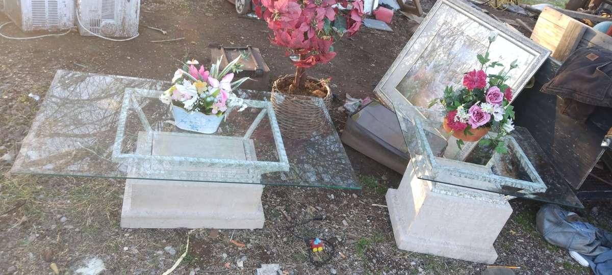 coffee table and one end table