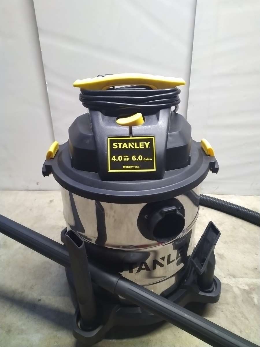 STANLEY 40 HP 6 GALLON