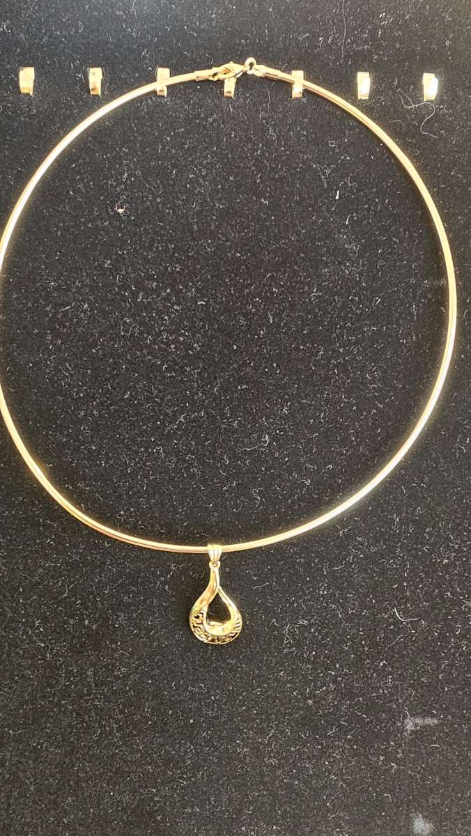 Hospital with pendant