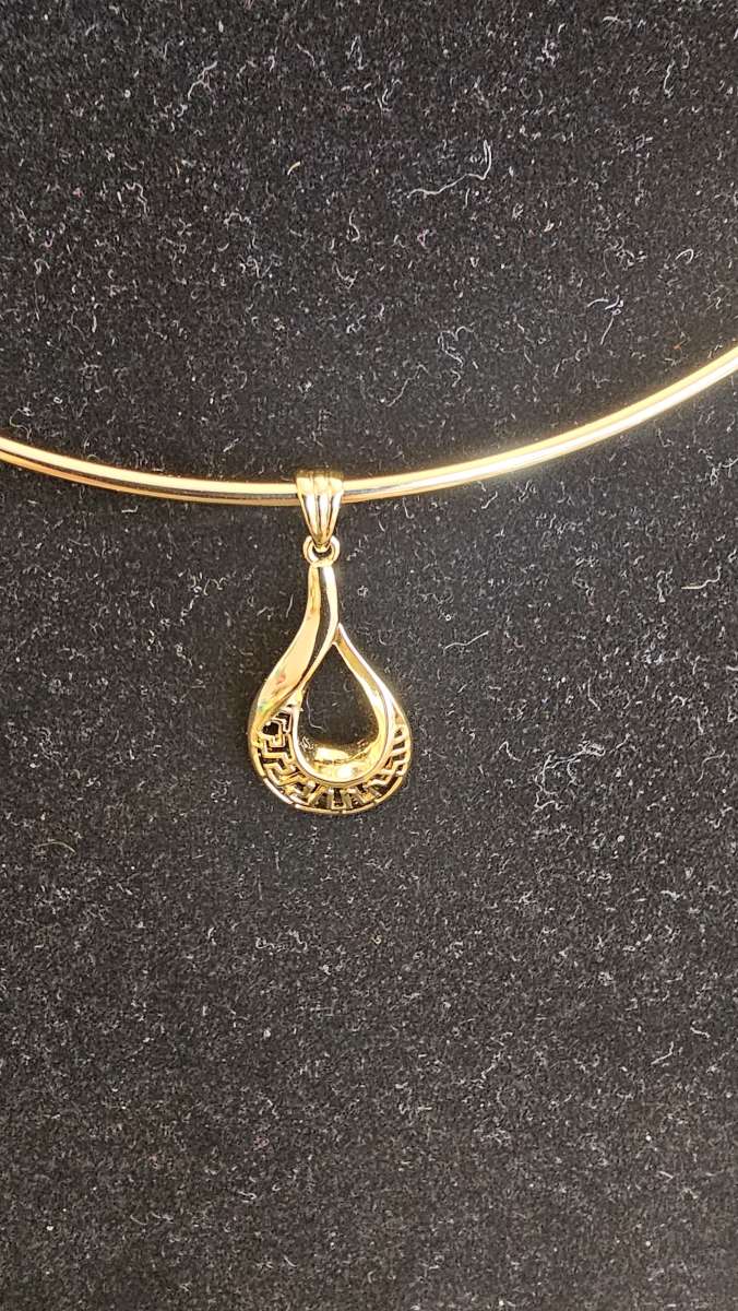 Hospital with pendant