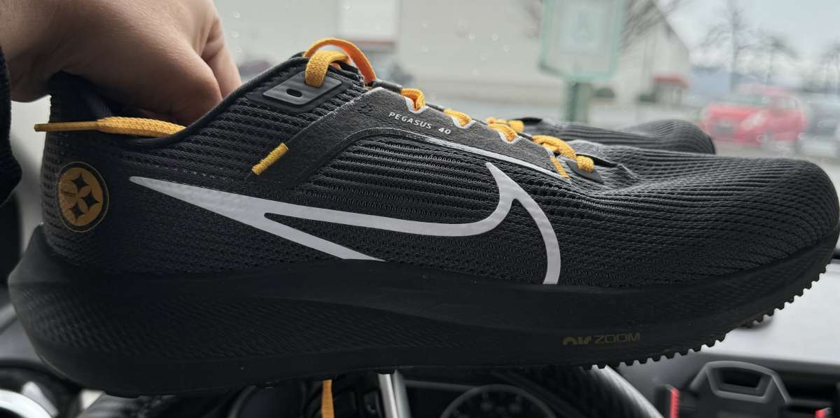 Nike Steelers Pegasus 40 Sneakers Mens