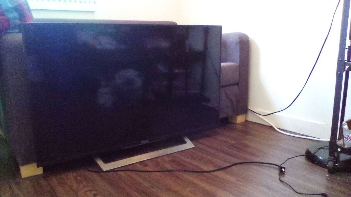 Sony Bravia smart TV 43 inches