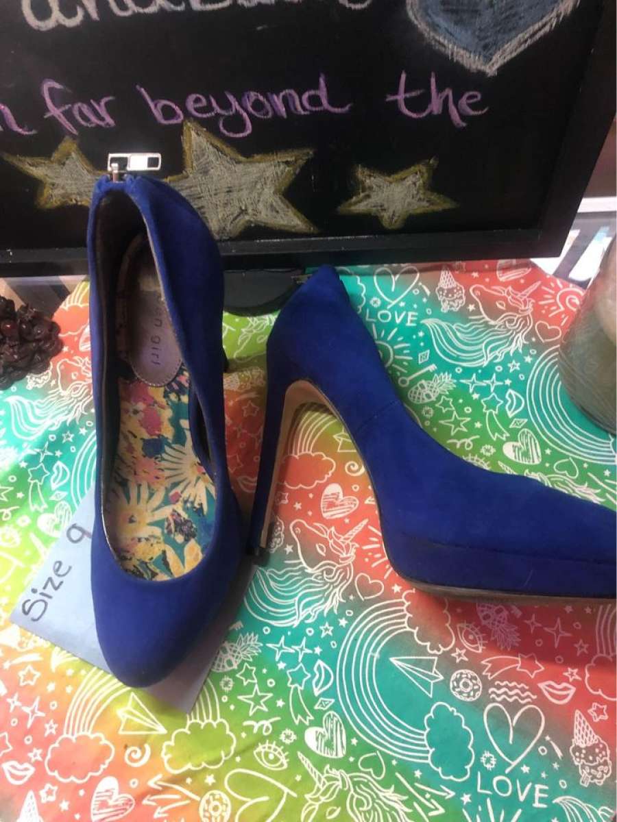 High Heels Size 9