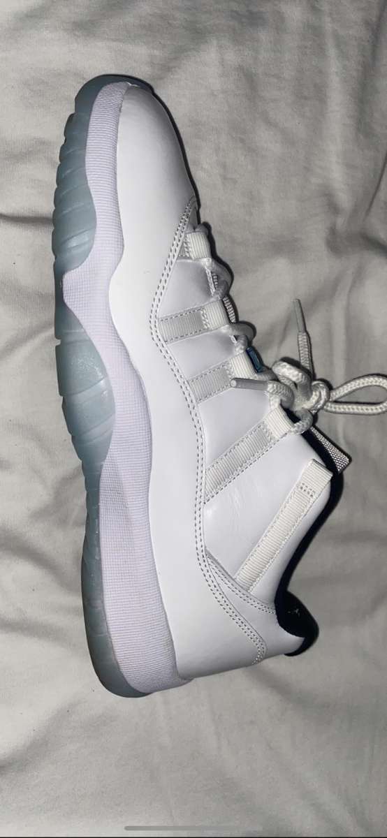 Low legend blues Jordan 11s