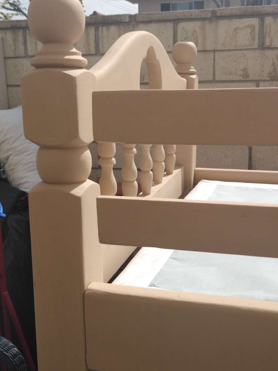 solid wood Bunk bed with box spring