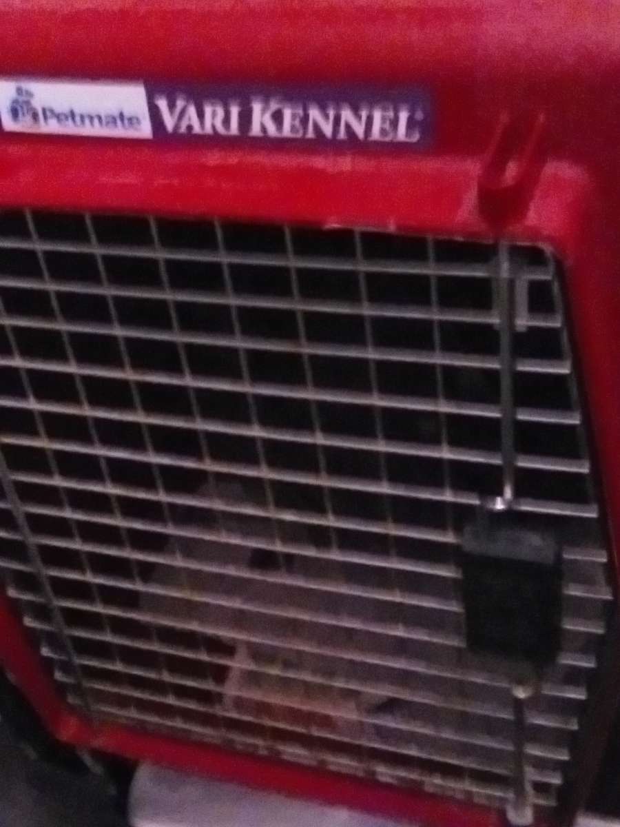 dresser and recliner 4 cherry wood dining chairs