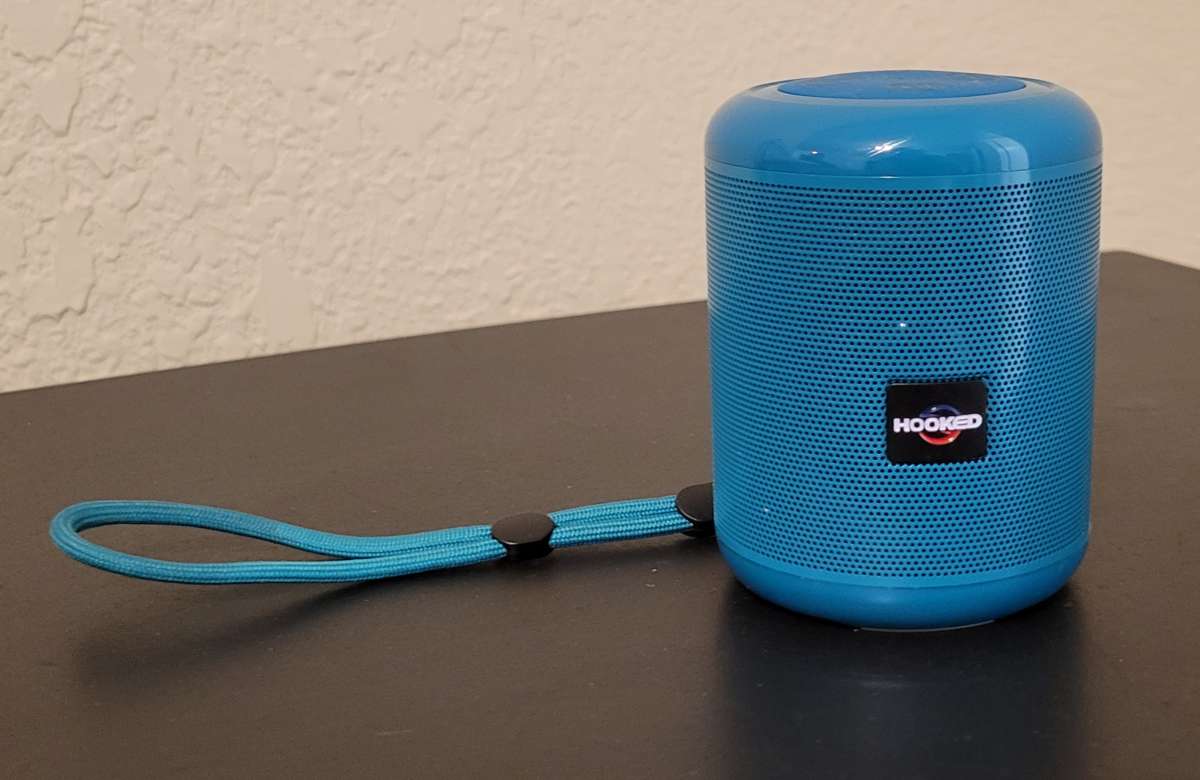 Hooked Portable Bluetooth Speaker