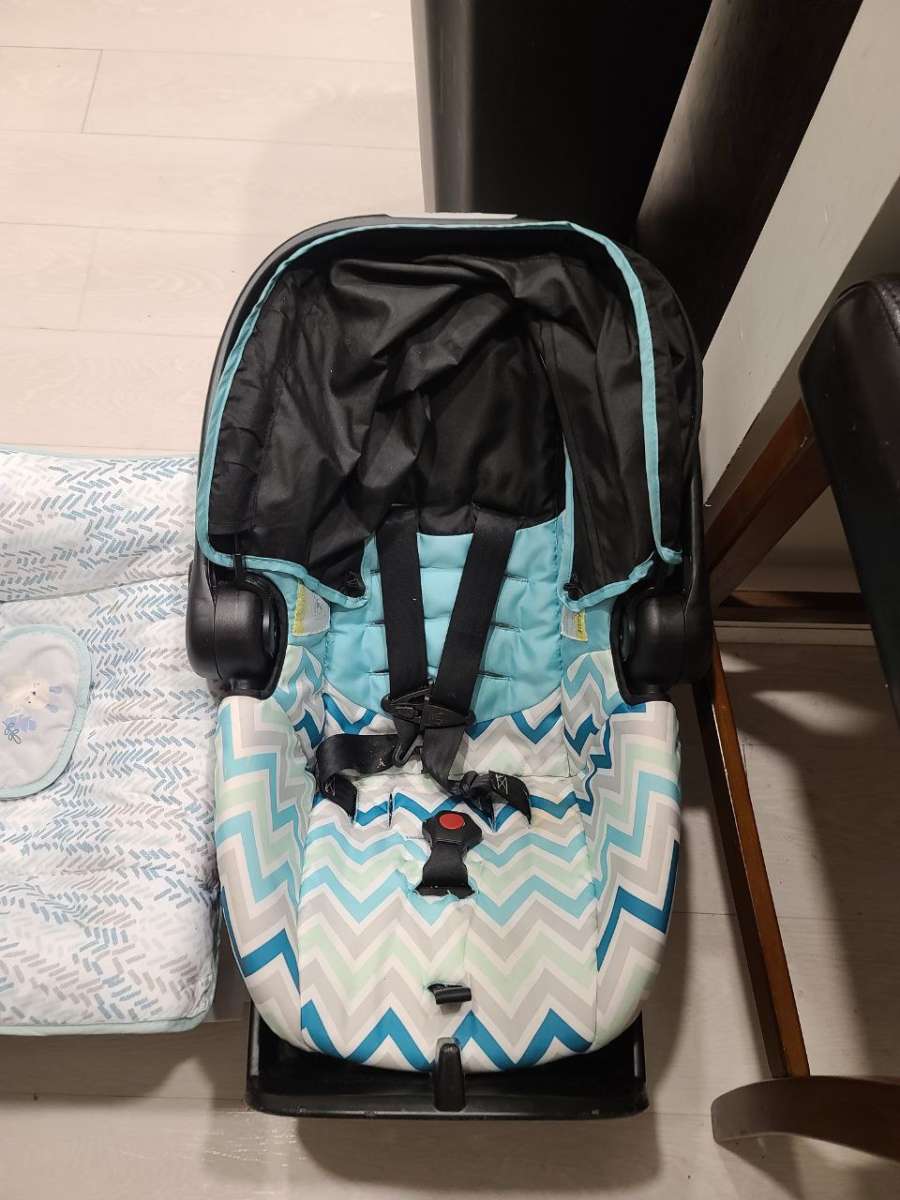 infant car seat