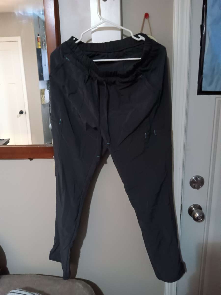 Scrubs with shirt and pants