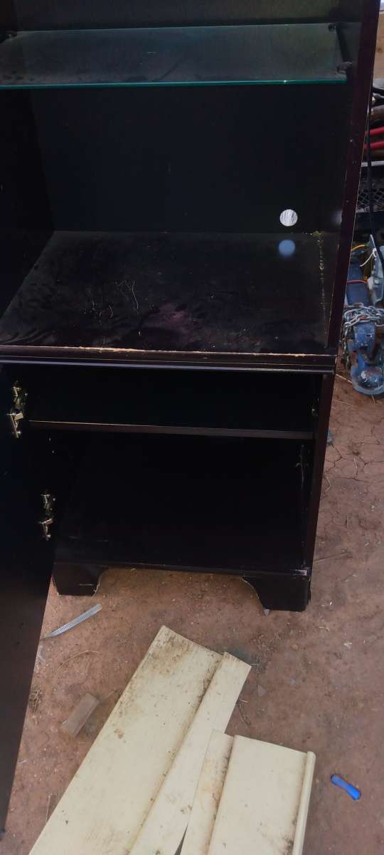 both cabinets One price