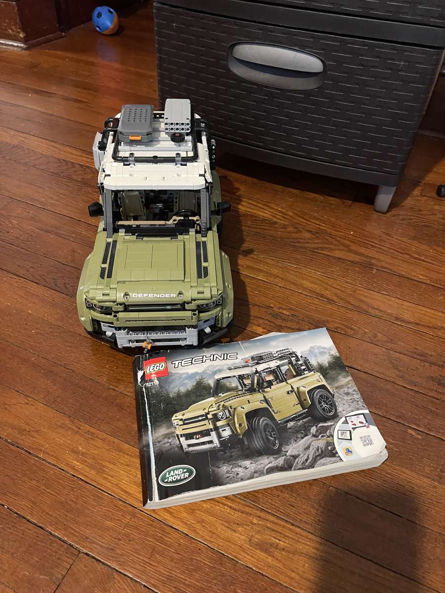 built Lego technic Land Rover defender