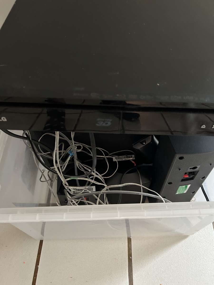 LG Blu Ray player and sound system