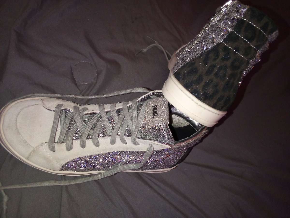 P448 girls skate shoes